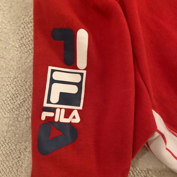 RED FILA HOODIE - Picture 3 of 4